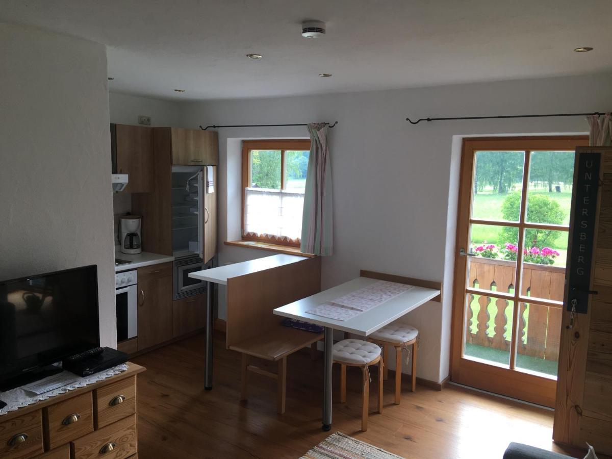 Im Alpengaestehaus Marzoll - *